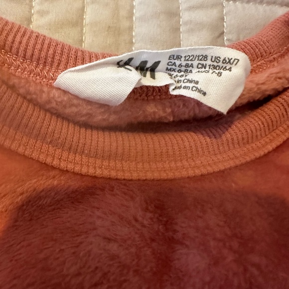 H&M soft sweatshirts size 7/8 - Picture 3 of 3